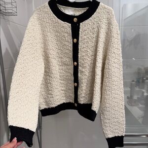 H&M Cream and Black Textured cardigan nwt xl stretchy